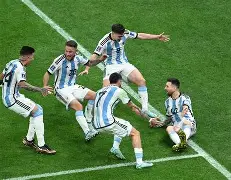 爱游戏-包含Uzi焦点对战，梅西与80激战切尔西分钟，重返赛场胜负难料！的词条