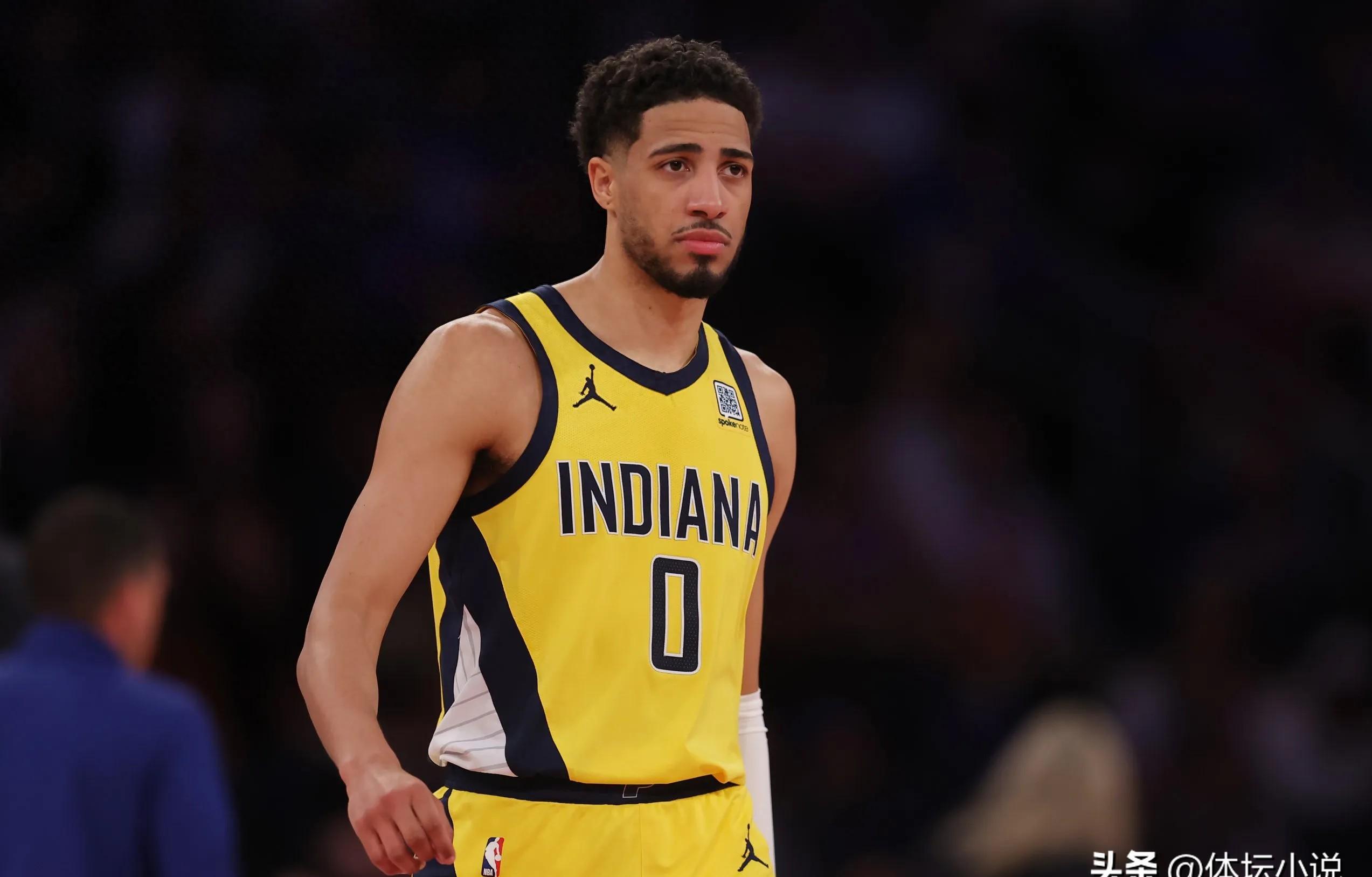 AYX-西亚卡姆迎来七赛季出色发挥，快船观众热烈欢呼！